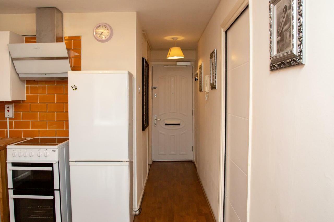 Great 2 Bedrooms Apartment 15 Mins From The Centre ลอนดอน ภายนอก รูปภาพ